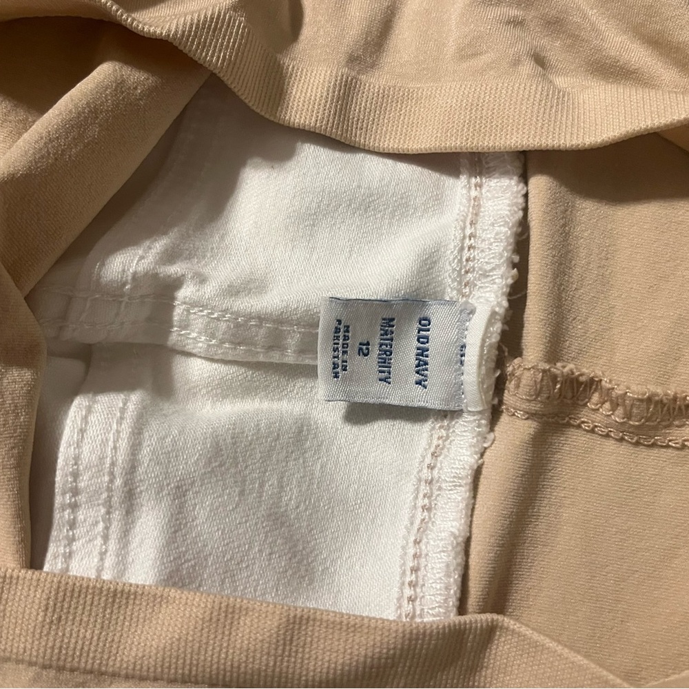 Maternity shorts